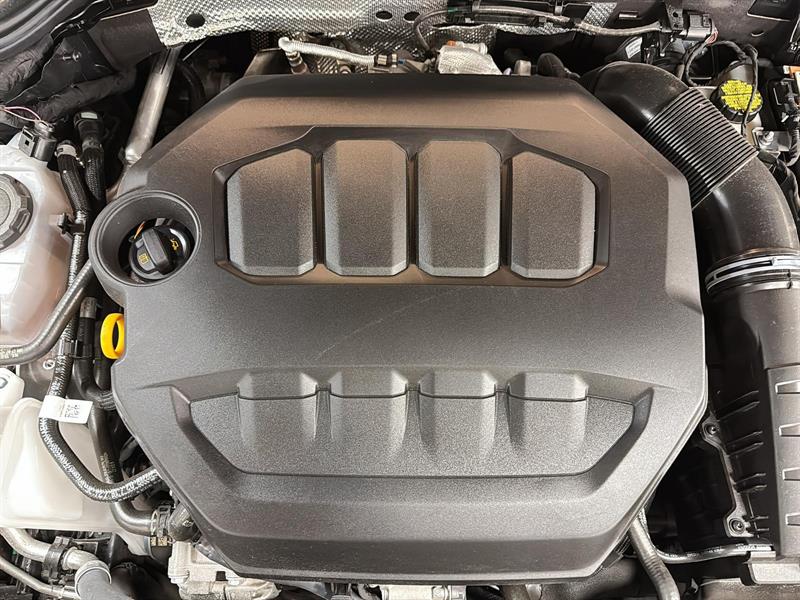 volkswagen Golf R 2024 - 12