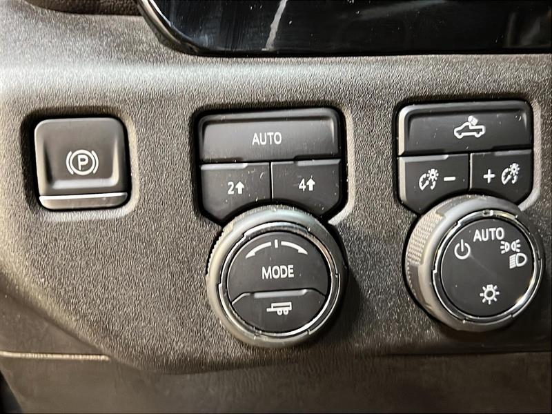 chevrolet Silverado 1500 2024 - 20