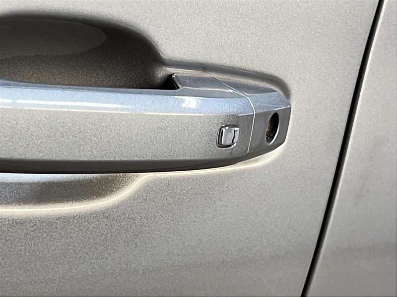 chevrolet Silverado 1500 2024 - 24