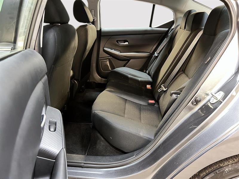 nissan Sentra 2023 - 9