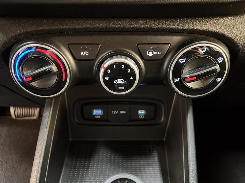 hyundai Venue 2023 - 14