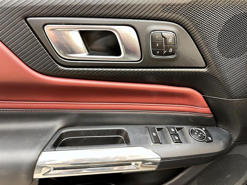 ford Mustang 2024 - 25