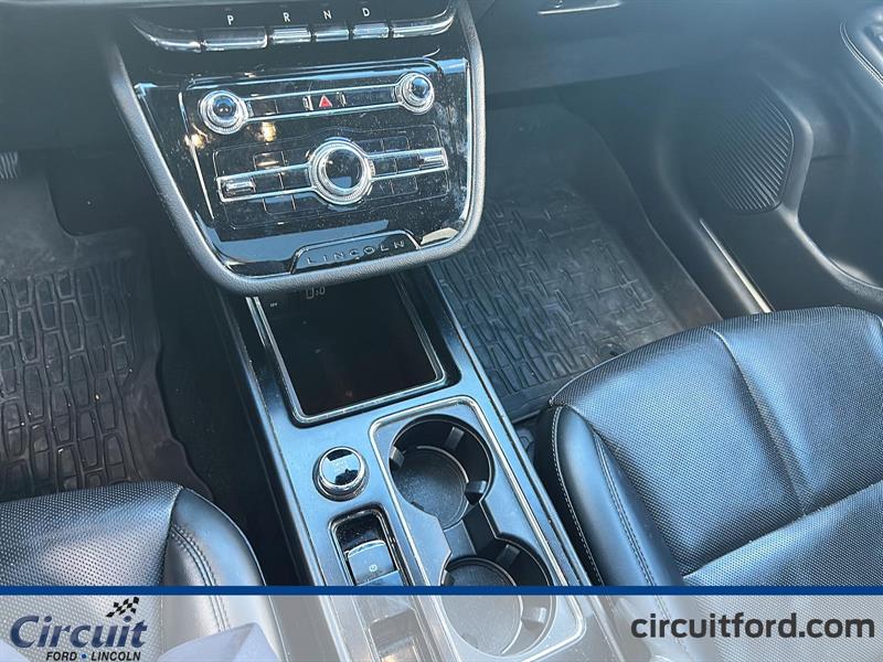 lincoln Corsair 2022 - 9