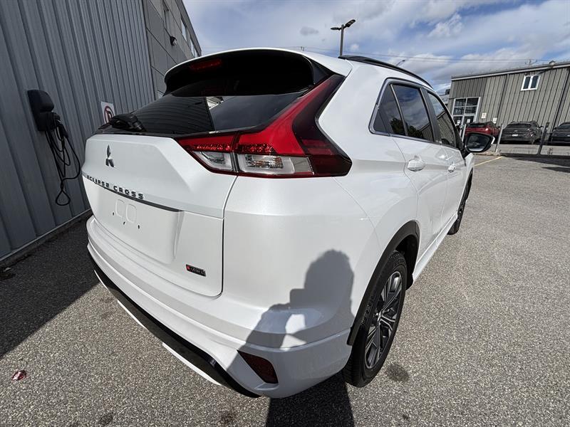 mitsubishi Eclipse Cross 2022 - 17