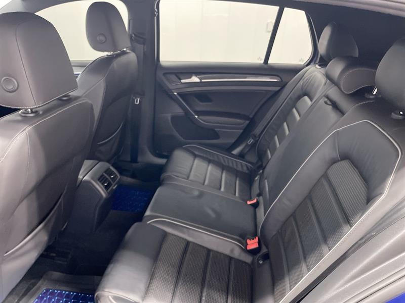 volkswagen Golf R 2018 - 17