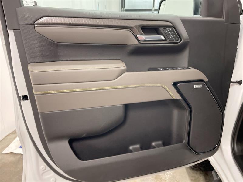 chevrolet Silverado 1500 2023 - 13