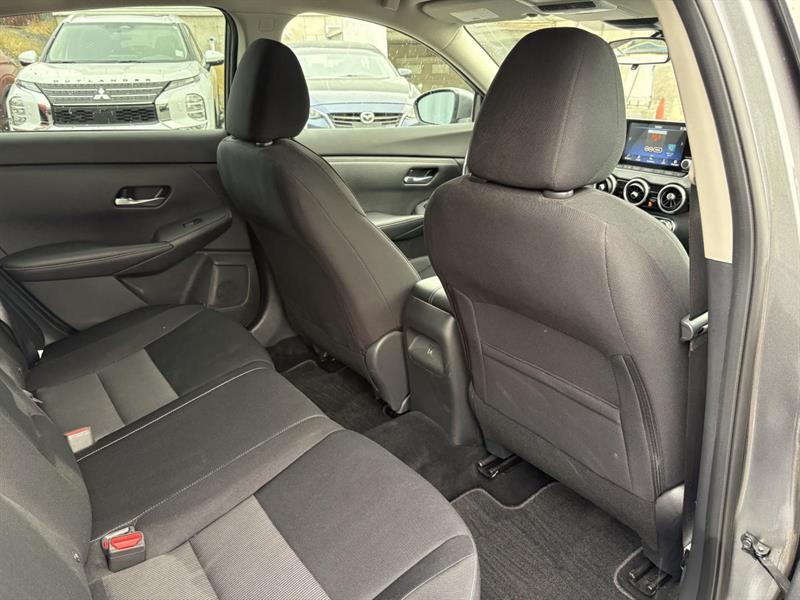 nissan Sentra 2021 - 31