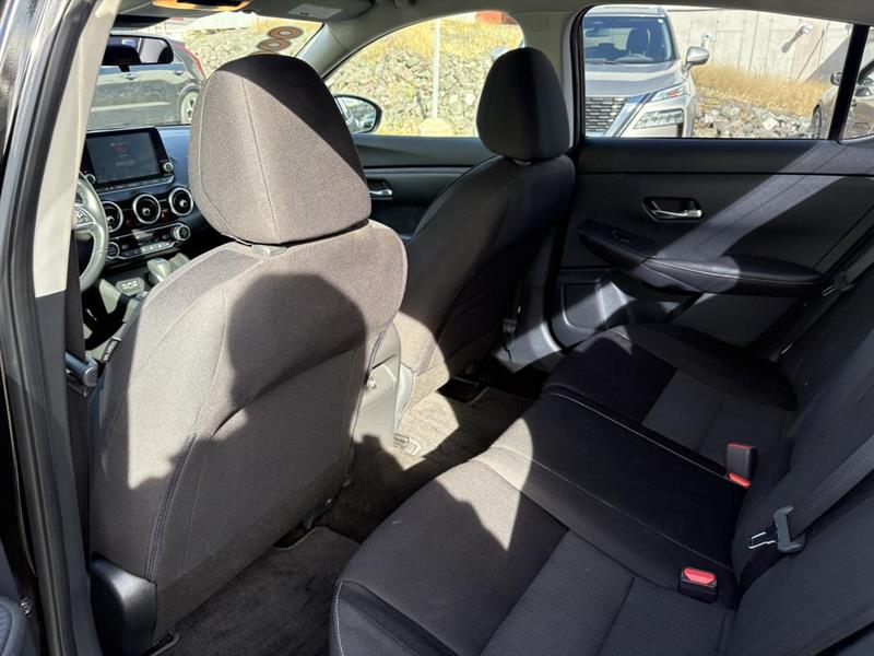 nissan Sentra 2020 - 28