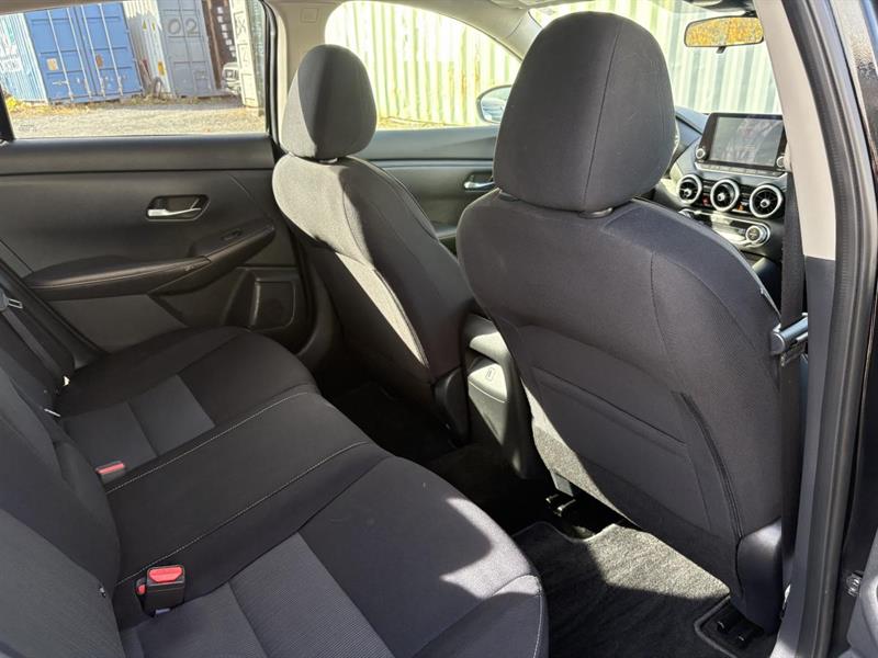 nissan Sentra 2020 - 30