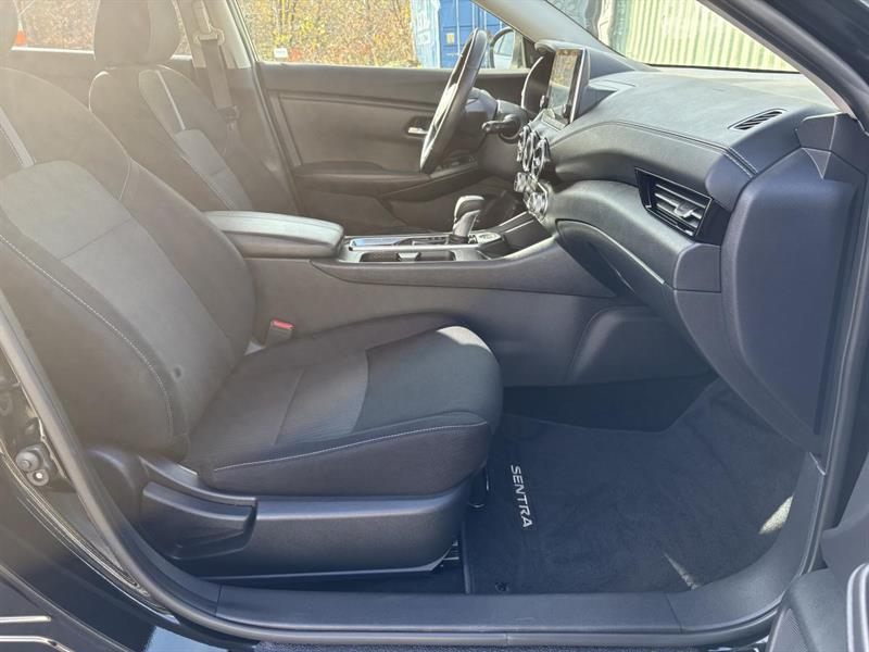 nissan Sentra 2020 - 32