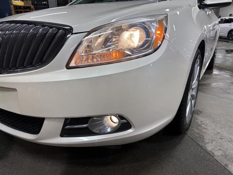 buick Verano 2015 - 25
