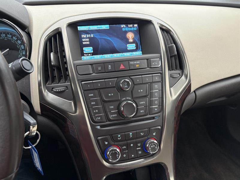 buick Verano 2015 - 35