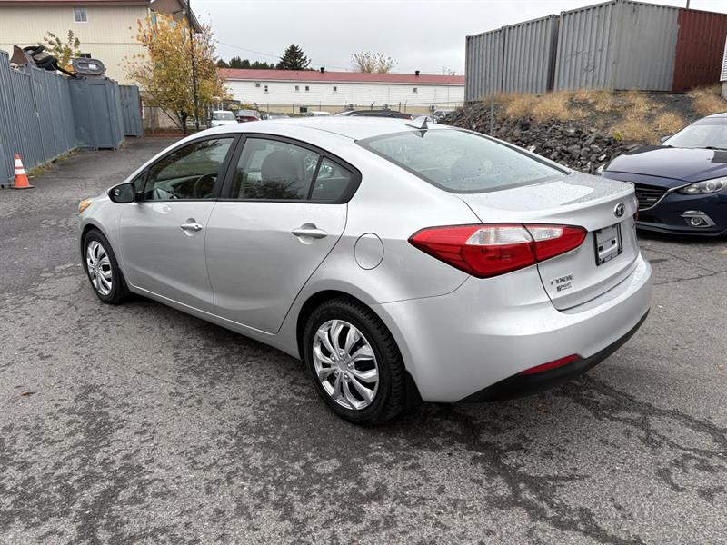 kia Forte 2015 - 4