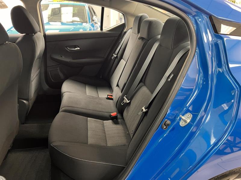 nissan Sentra 2021 - 10