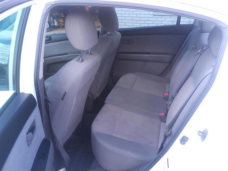 nissan Sentra 2009 - 11