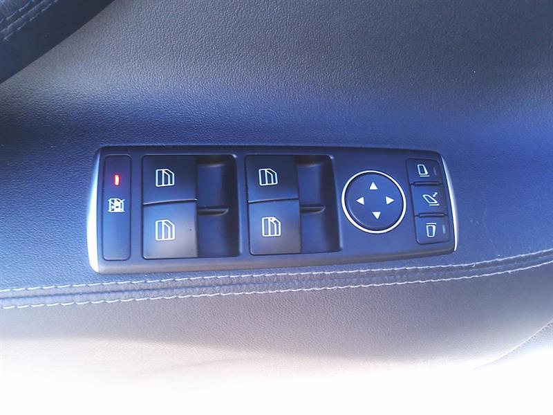 tesla Model S 2013 - 13