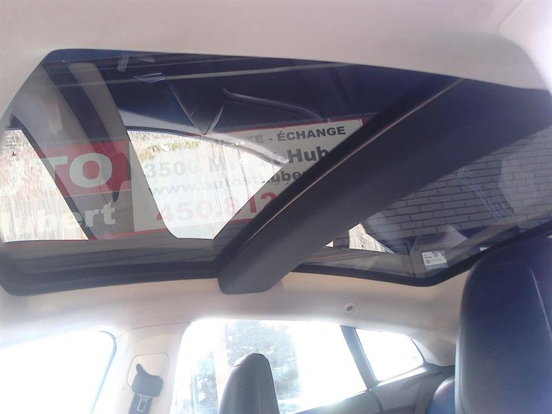 tesla Model S 2013 - 17