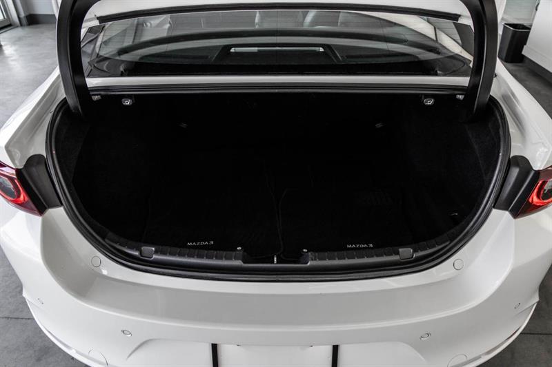 mazda Mazda3 2024 - 12