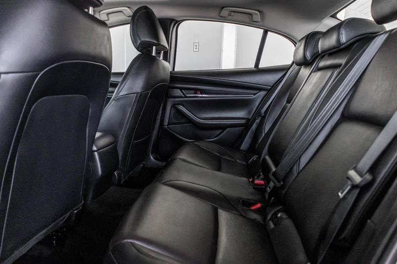 mazda Mazda3 2024 - 33