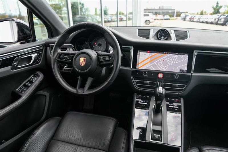 porsche Macan 2022 - 24