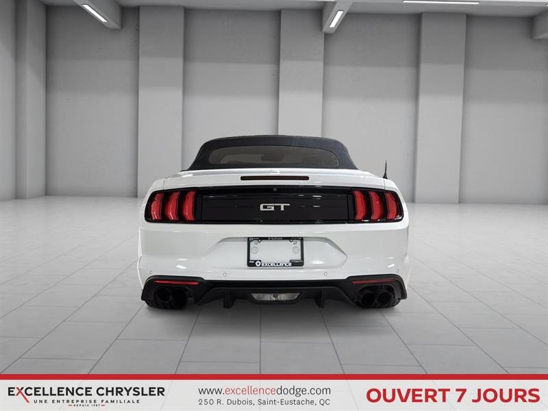 ford Mustang 2021 - 10