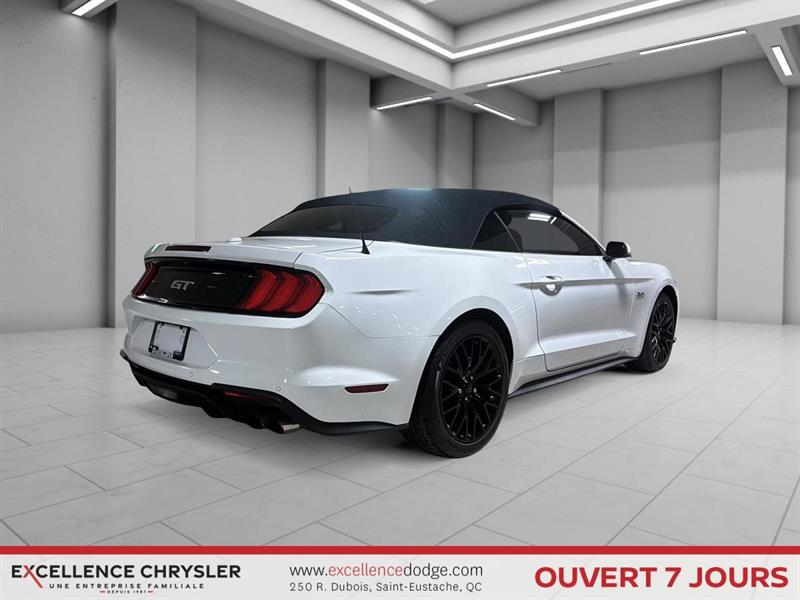 ford Mustang 2021 - 11