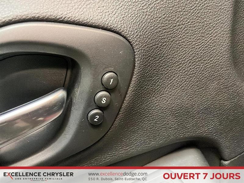 jeep Cherokee 2019 - 11