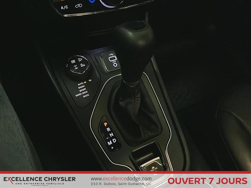 jeep Cherokee 2019 - 17