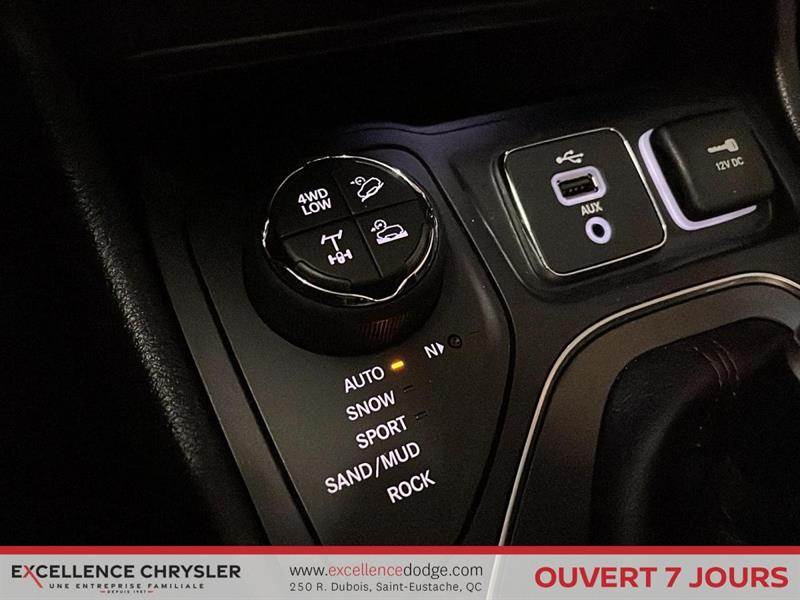 jeep Cherokee 2019 - 18