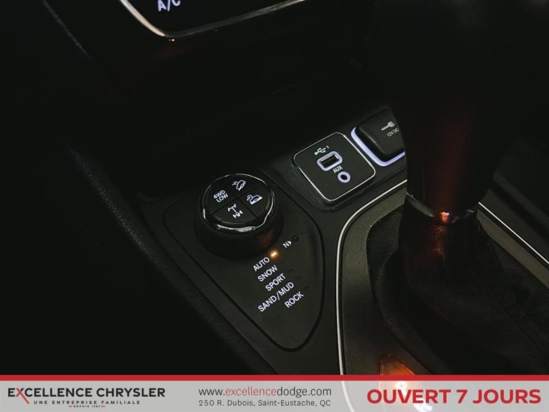 jeep Cherokee 2021 - 25