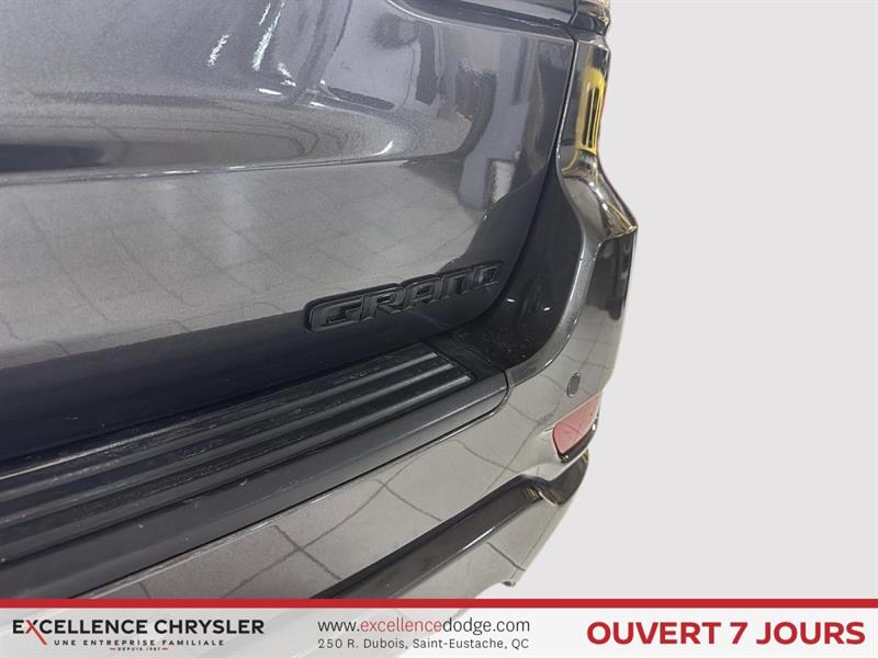 jeep Grand Cherokee 2021 - 11