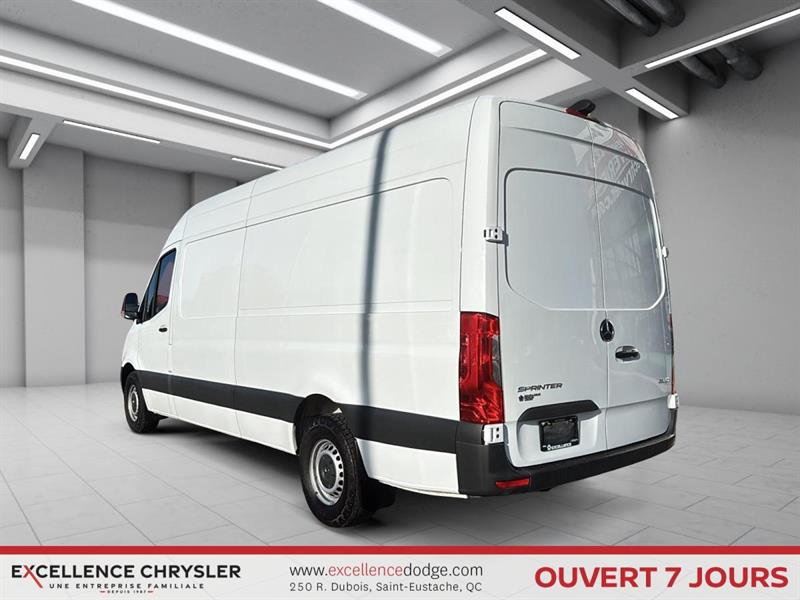 mercedes-benz Sprinter 2500 2024 - 9
