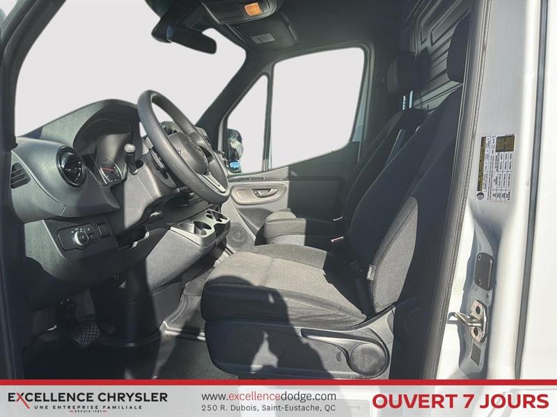 mercedes-benz Sprinter 2500 2024 - 10