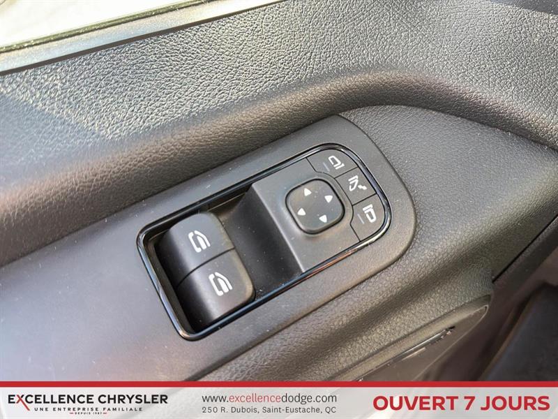 mercedes-benz Sprinter 2500 2024 - 13