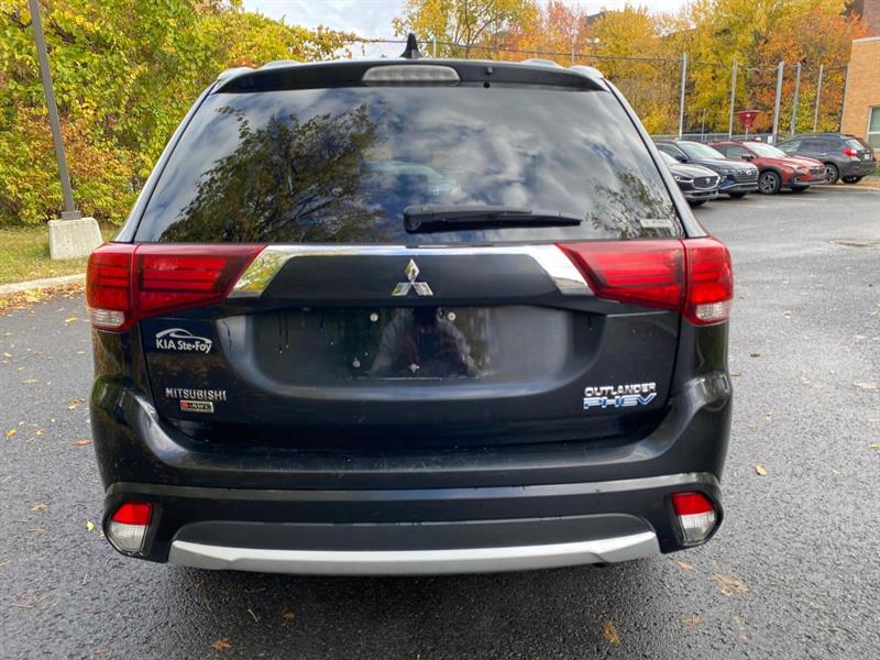 mitsubishi Outlander rechargeable 2018 - 6