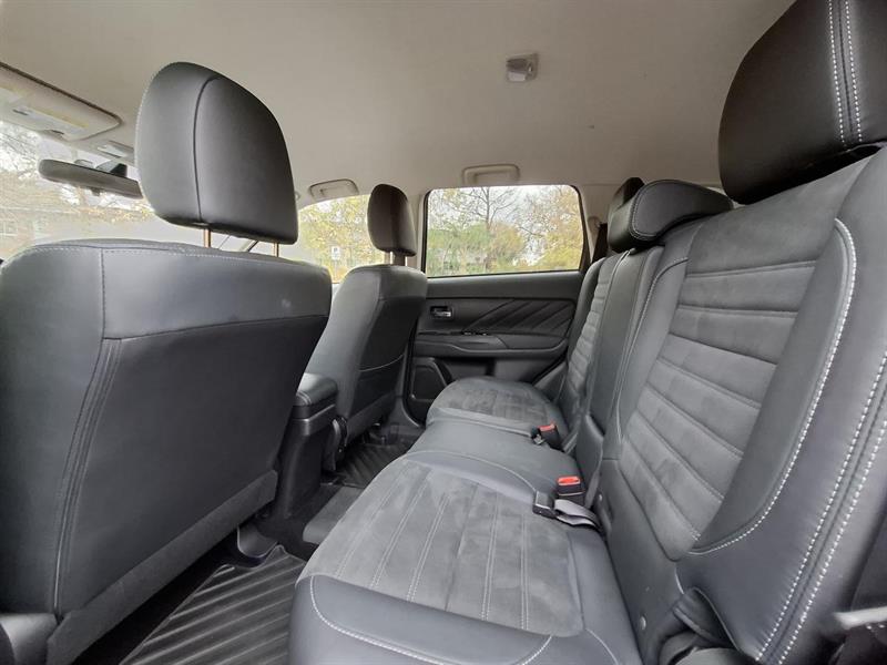 mitsubishi Outlander PHEV 2018 - 11