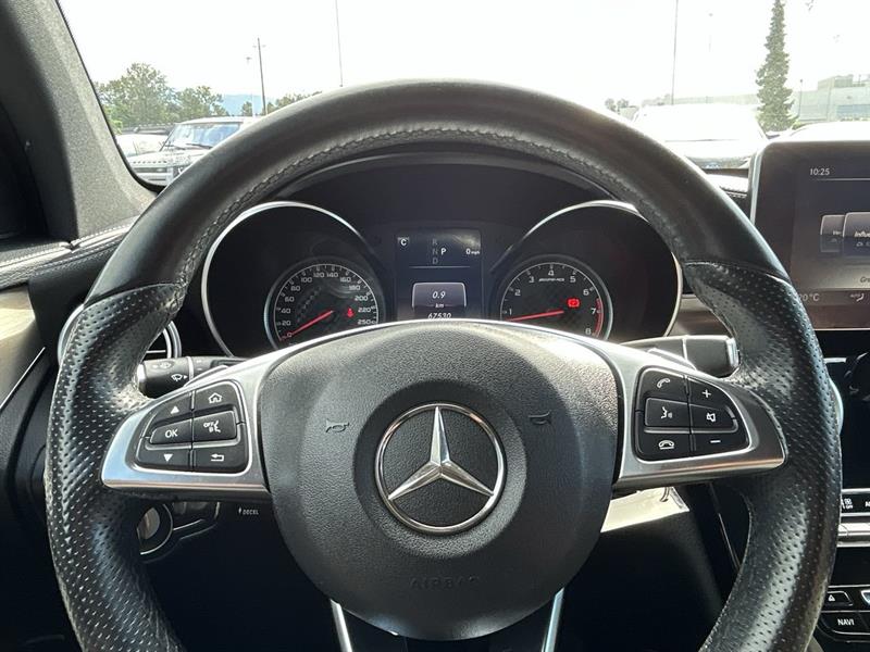 mercedes-benz GLC43 AMG 2019 - 22