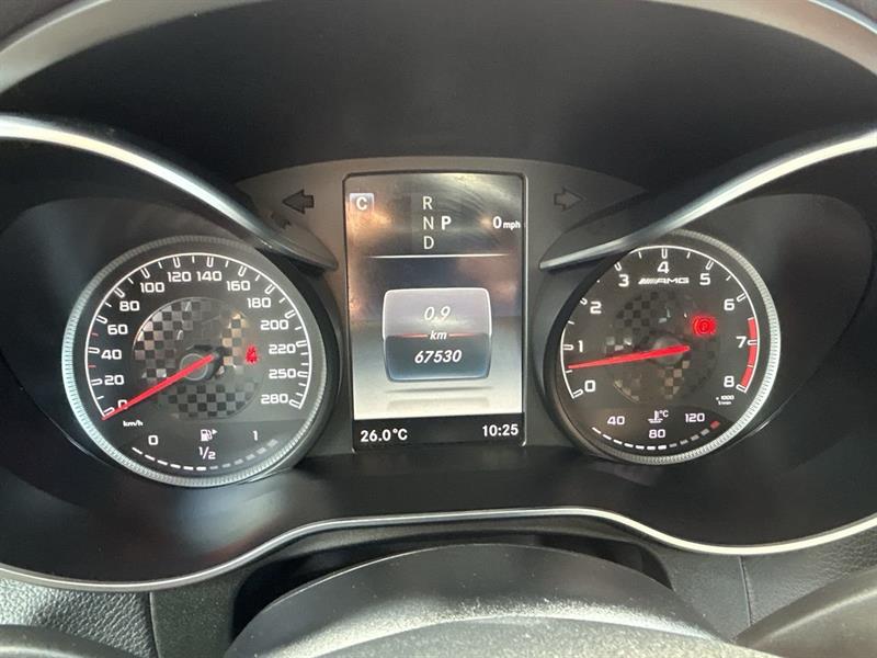 mercedes-benz GLC43 AMG 2019 - 23