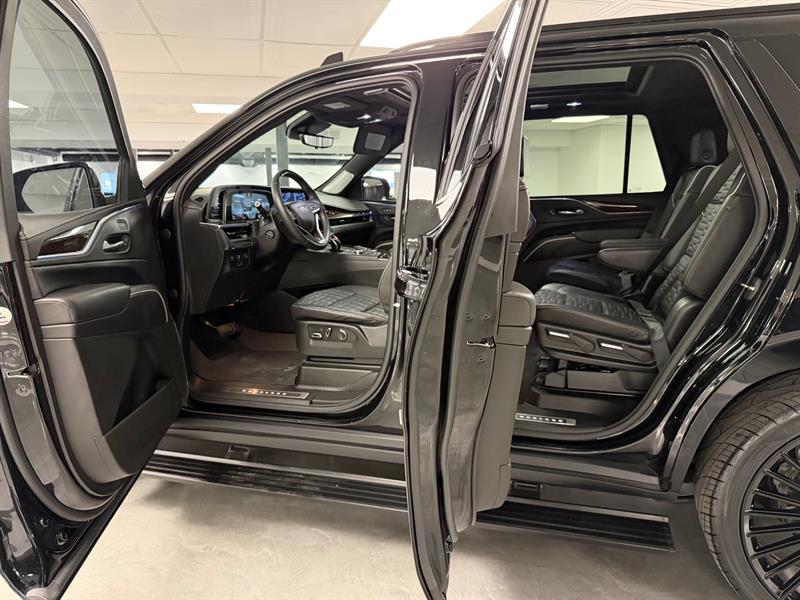 cadillac Escalade 2022 - 11