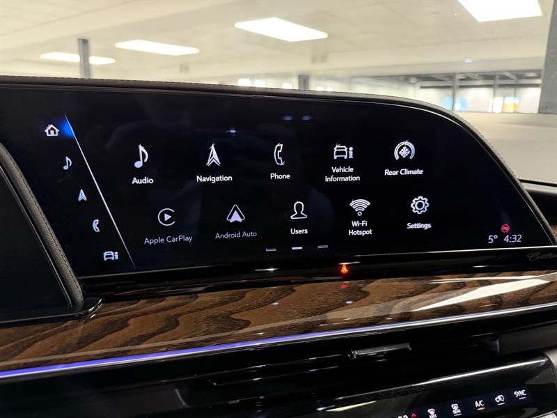 cadillac Escalade 2022 - 19