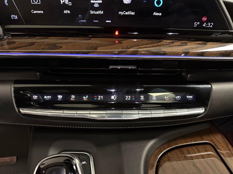 cadillac Escalade 2022 - 23