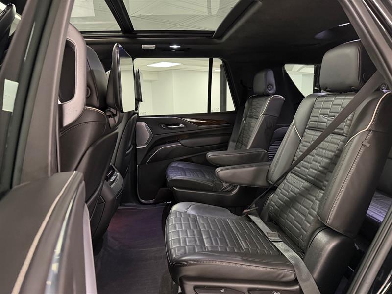 cadillac Escalade 2022 - 25