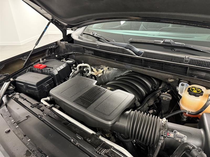 cadillac Escalade 2022 - 32