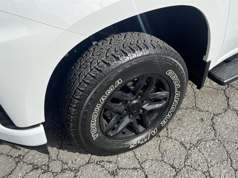 chevrolet Silverado 1500 2020 - 27