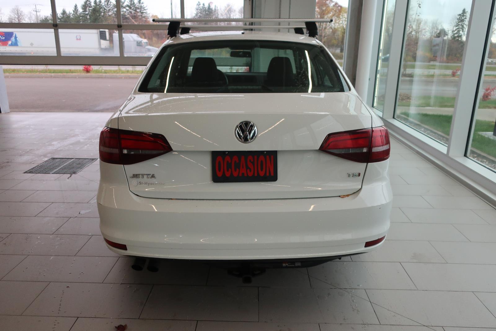 volkswagen Jetta Sedan 2017 - 4