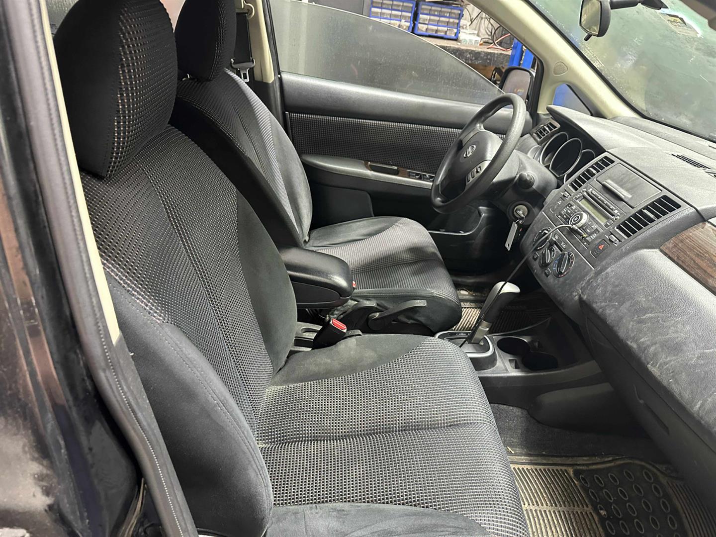 nissan Versa 2012 - 3