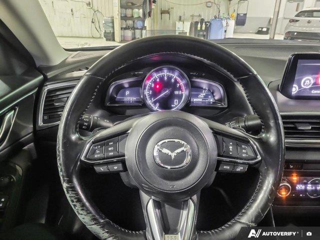 mazda Mazda3 2018 - 17