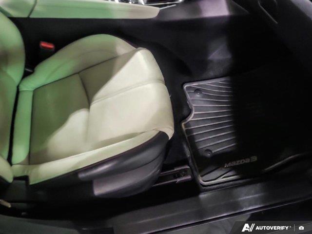 mazda Mazda3 2018 - 26