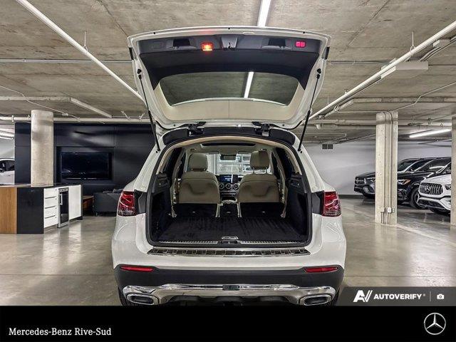 mercedes-benz GLC 2022 - 19