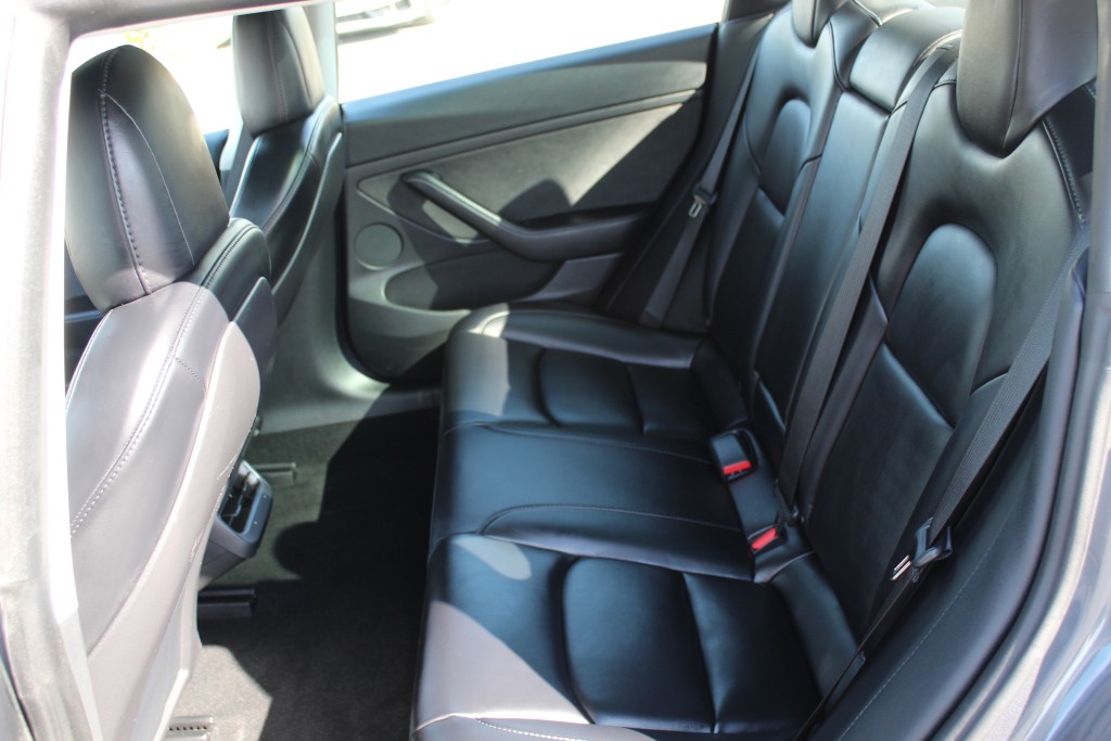 tesla Model 3 2023 - 10